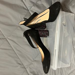 KARL LAGERFELD heels size 8.5